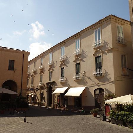 Suites Pastis Tropea - Boutique B&B By Kalavria Holidays Ngoại thất bức ảnh