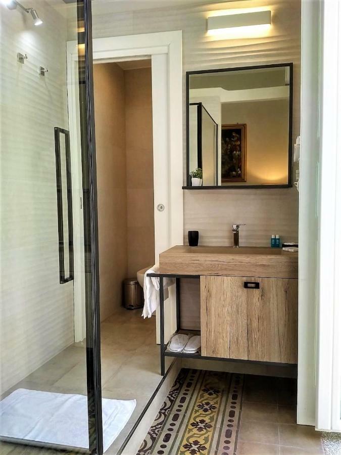 Suites Pastis Tropea - Boutique B&B By Kalavria Holidays Ngoại thất bức ảnh